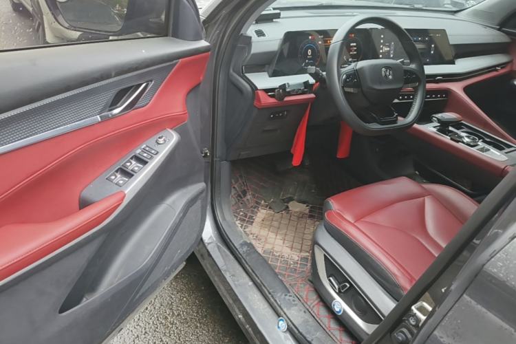 Used CHANGAN CS75 PLUS 2022 2nd Generation 1.5T Automatic Prestige Version Driver Seat