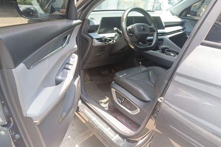 Used CHANGAN CS75 PLUS 2022 2nd Generation 1.5T Automatic Prestige Version Driver Seat