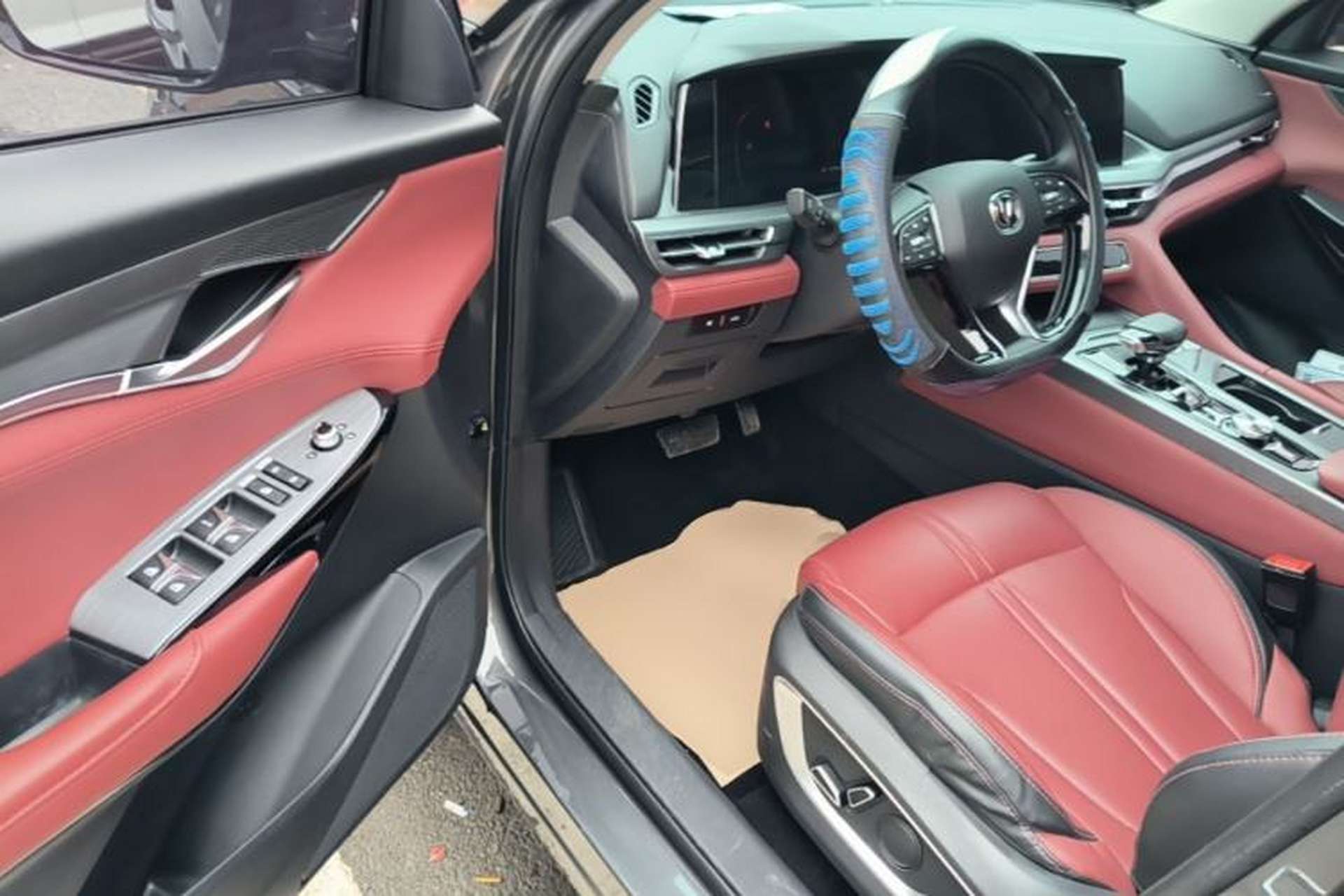 Used CHANGAN CS75 PLUS 2022 1.5T Automatic Prestige Model Driver Seat