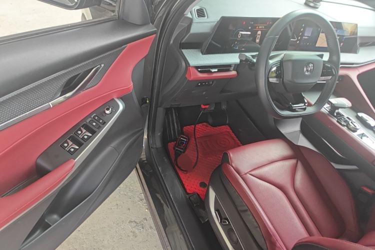 Used CHANGAN CS75 PLUS 2022 2nd Generation 1.5T Automatic Prestige Version Driver Seat