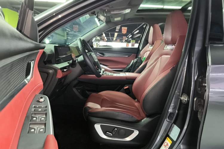 Used CHANGAN CS75 PLUS 2022 Second-Generation 2.0T Automatic Prestige Model Driver Seat