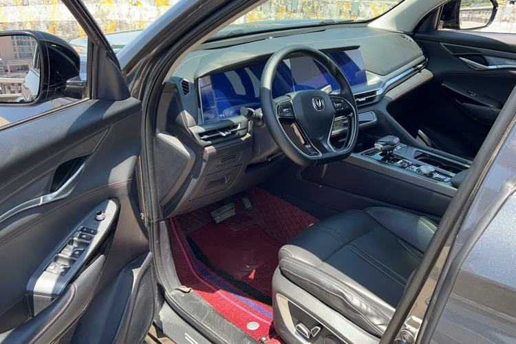 Used CHANGAN CS75 PLUS 2022 1.5T Automatic Luxury Model Driver Seat