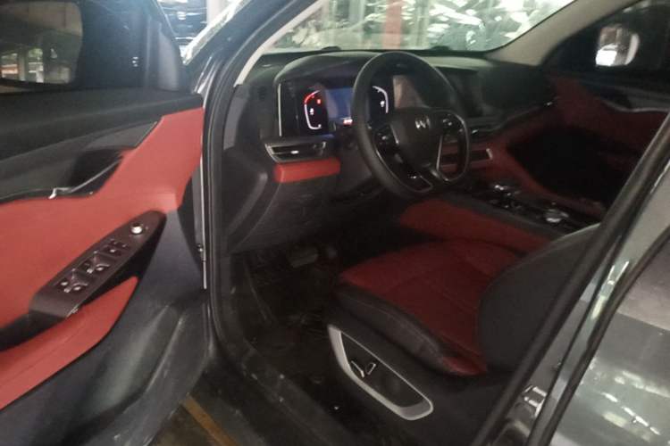 Used CHANGAN CS75 PLUS 2022 1.5T Automatic Luxury Model Driver Seat