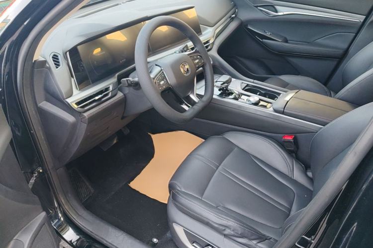 Used CHANGAN CS75 PLUS 2022 1.5T Automatic Luxury Model Driver Seat