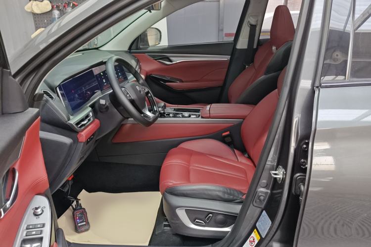 Used CHANGAN CS75 PLUS 2022 1.5T Automatic Prestige Model Driver Seat