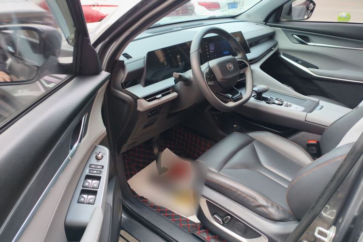Used CHANGAN CS75 PLUS 2022 2nd Generation 1.5T Automatic Prestige Version Driver Seat
