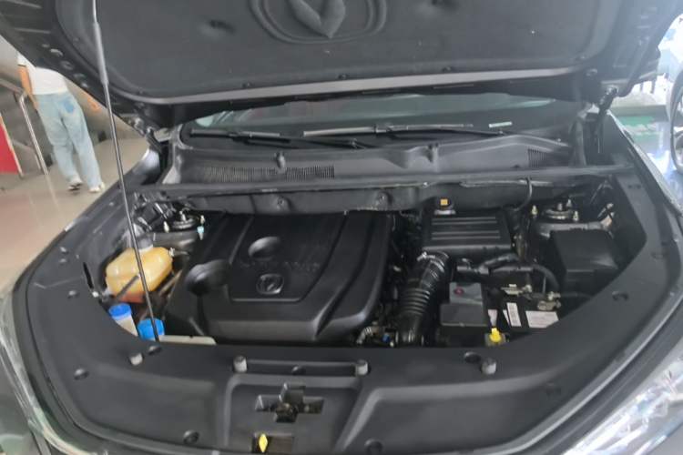 Used CHANGAN CS75 PLUS 2022 1.5T Automatic Luxury Model Engine Bay