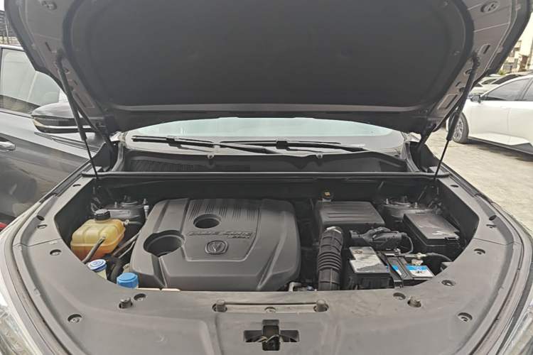 Used CHANGAN CS75 PLUS 2022 1.5T Automatic Prestige Model Engine Bay