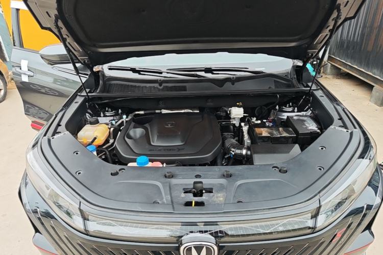 Used CHANGAN CS75 PLUS 2022 2nd Generation 1.5T Automatic Pilot Version Engine Bay