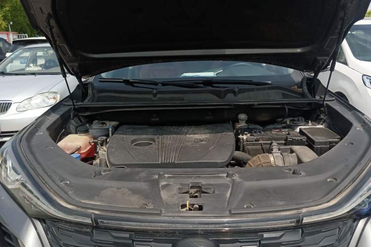 Used CHANGAN CS75 PLUS 2022 2.0T Automatic Pilot Version Engine Bay