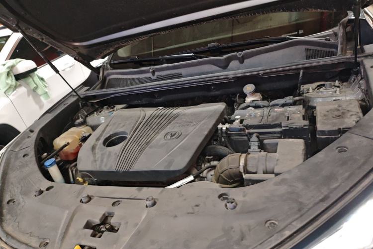 Used CHANGAN CS75 PLUS 2022 2.0T Automatic Pilot Version Engine Bay