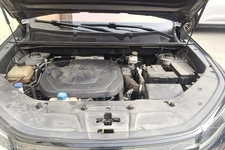 Used CHANGAN CS75 PLUS 2022 2nd Generation 1.5T Automatic Prestige Version Engine Bay