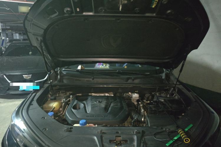 Used CHANGAN CS75 PLUS 2022 2nd Generation 1.5T Automatic Prestige Version Engine Bay
