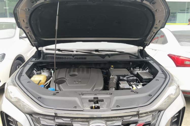 Used CHANGAN CS75 PLUS 2022 1.5T Automatic Luxury Model Engine Bay