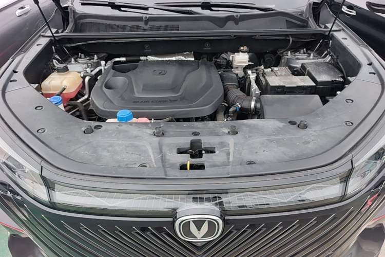 Used CHANGAN CS75 PLUS 2022 2nd Generation 1.5T Automatic Prestige Version Engine Bay