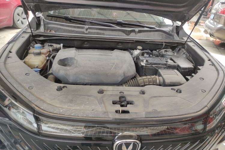 Used CHANGAN CS75 PLUS 2022 2nd Generation 2.0T Automatic Navigation Version Engine Bay