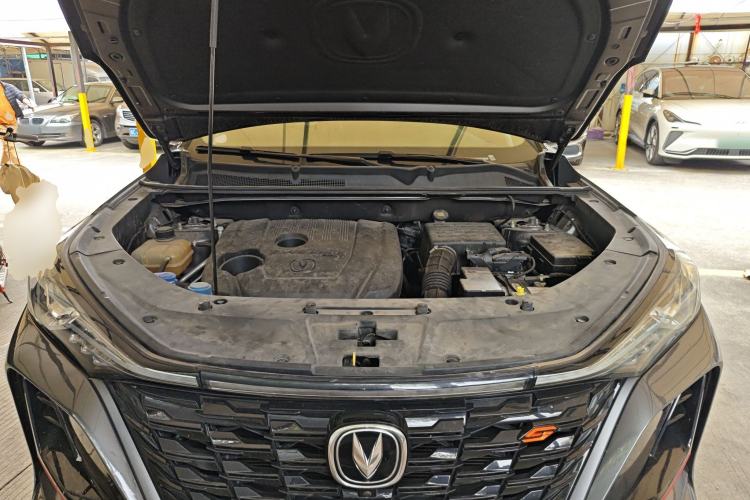 Used CHANGAN CS75 PLUS 2022 1.5T Automatic Luxury Model Engine Bay