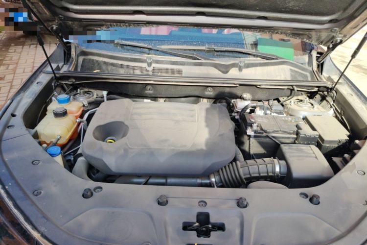 Used CHANGAN CS75 PLUS 2022 2nd Generation 2.0T Automatic Navigation Version Engine Bay