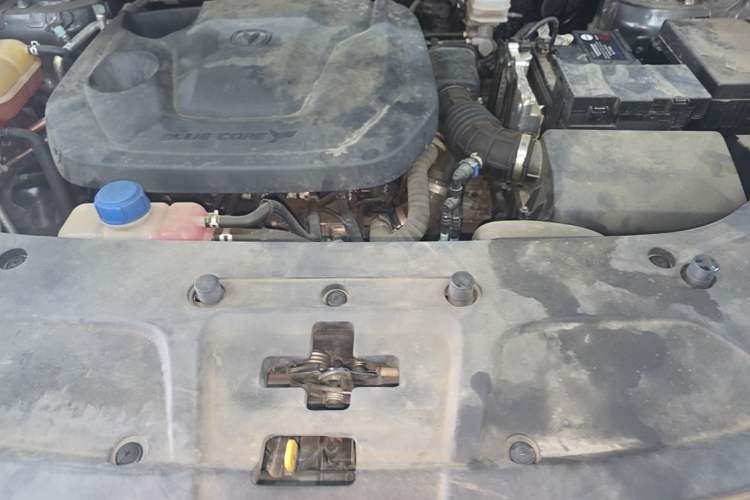 Used CHANGAN CS75 PLUS 2022 2nd Generation 1.5T Automatic Prestige Version Engine Bay