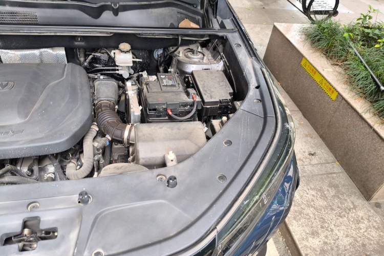 Used CHANGAN CS75 PLUS 2022 2nd Generation 1.5T Automatic Luxury Version Engine Bay Left