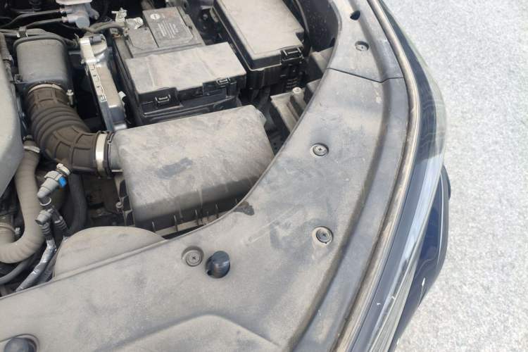 Used CHANGAN CS75 PLUS 2022 2nd Generation 1.5T Automatic Prestige Version Engine Bay Left