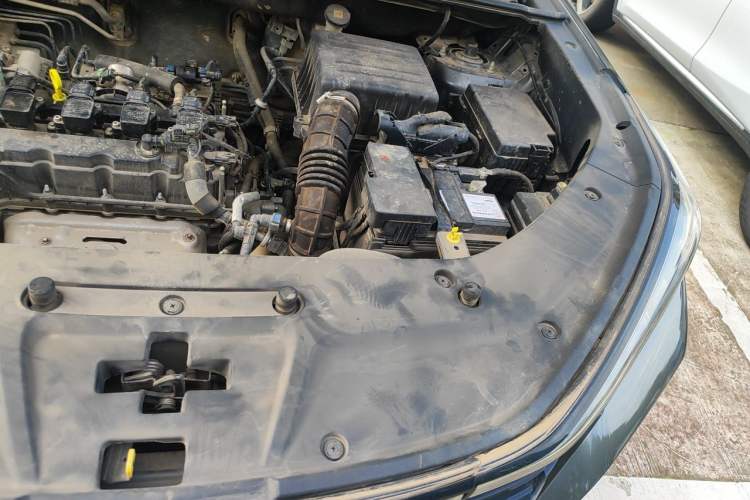 Used CHANGAN CS75 PLUS 2022 1.5T Automatic Elite Version Engine Bay Left