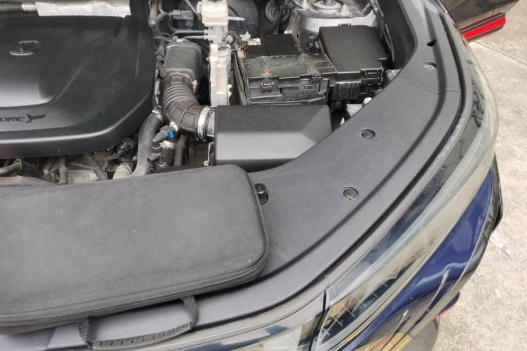 Used CHANGAN CS75 PLUS 2022 2nd Generation 1.5T Automatic Prestige Version Engine Bay Left