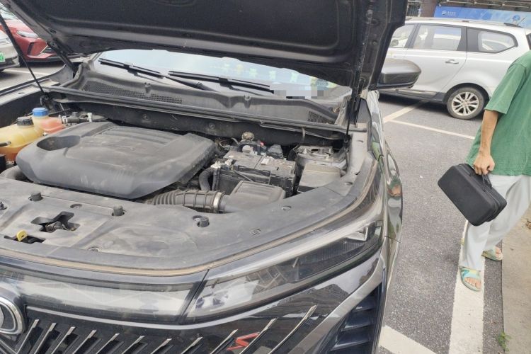 Used CHANGAN CS75 PLUS 2022 2nd Generation 2.0T Automatic Navigation Version Engine Bay Left