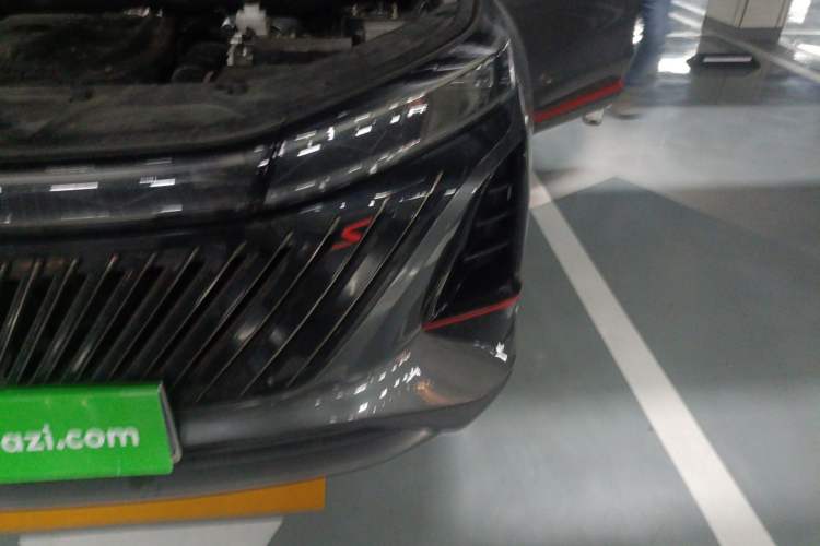 Used CHANGAN CS75 PLUS 2022 2nd Generation 1.5T Automatic Prestige Version Engine Bay Left
