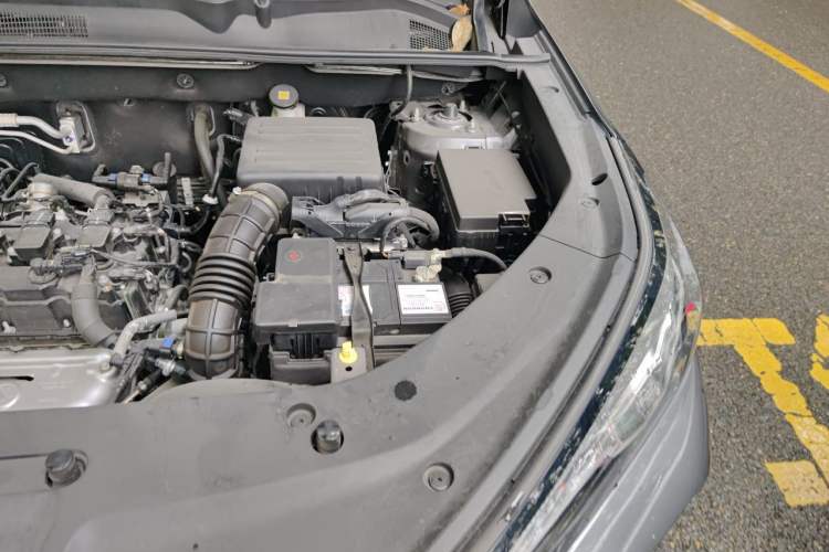 Used CHANGAN CS75 PLUS 2022 Classic Edition 1.5T Automatic Pioneer Model Engine Bay Left
