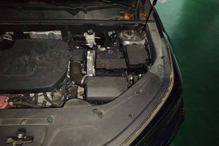 Used CHANGAN CS75 PLUS 2022 2nd Generation 1.5T Automatic Prestige Version Engine Bay Left