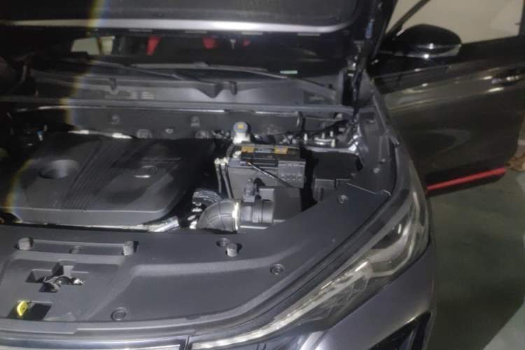Used CHANGAN CS75 PLUS 2022 2.0T Automatic Pilot Version Engine Bay Left