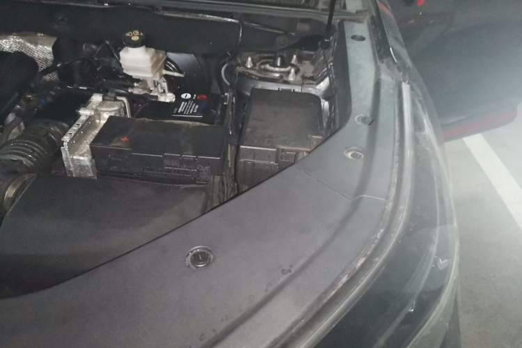 Used CHANGAN CS75 PLUS 2022 2nd Generation 1.5T Automatic Prestige Version Engine Bay Left