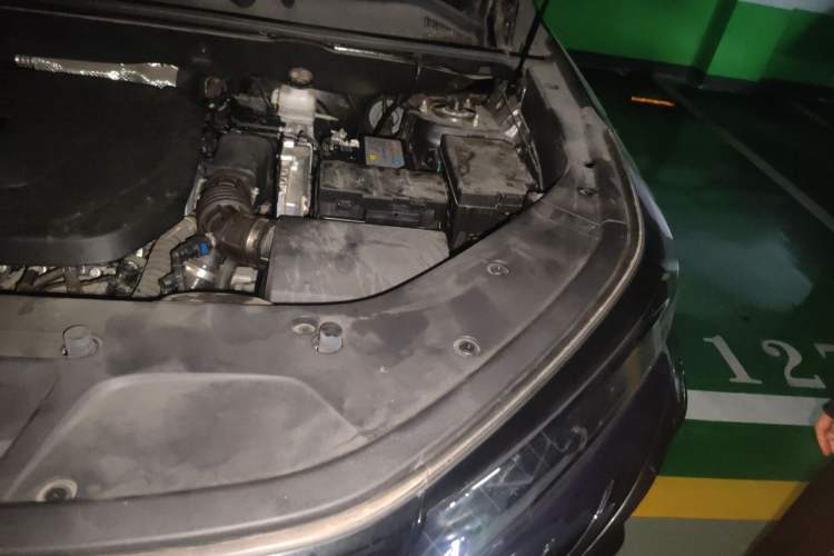 Used CHANGAN CS75 PLUS 2022 2nd Generation 1.5T Automatic Prestige Version Engine Bay Left