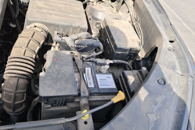 Used CHANGAN CS75 PLUS 2022 1.5T Automatic Luxury Model Engine Bay Left