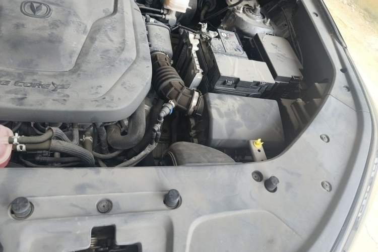 Used CHANGAN CS75 PLUS 2022 2nd Generation 1.5T Automatic Luxury Version Engine Bay Left