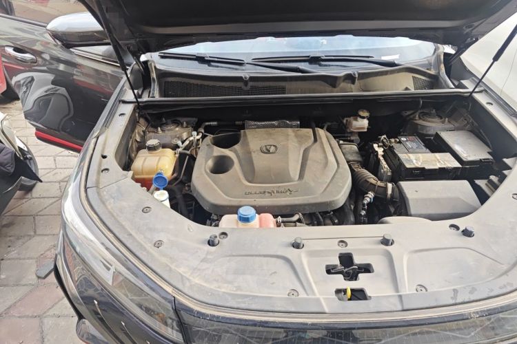 Used CHANGAN CS75 PLUS 2022 2nd Generation 1.5T Automatic Prestige Version Engine Bay Right