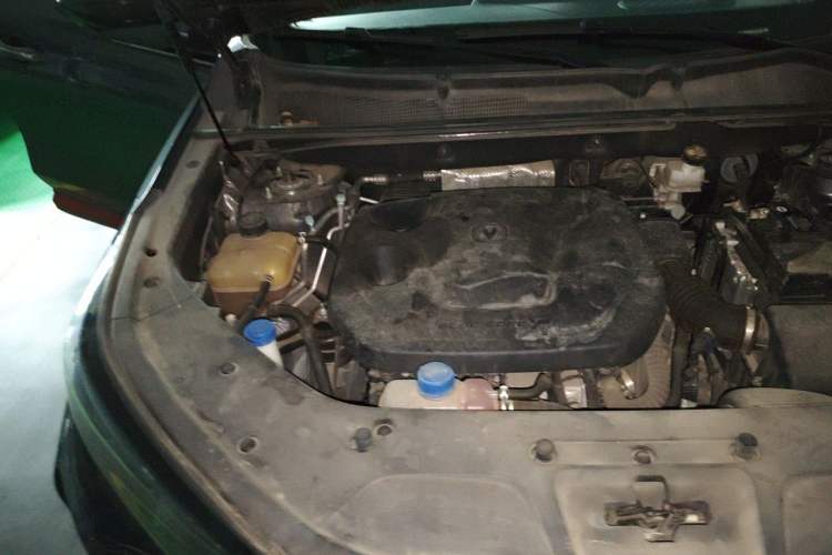 Used CHANGAN CS75 PLUS 2022 2nd Generation 1.5T Automatic Prestige Version Engine Bay Right