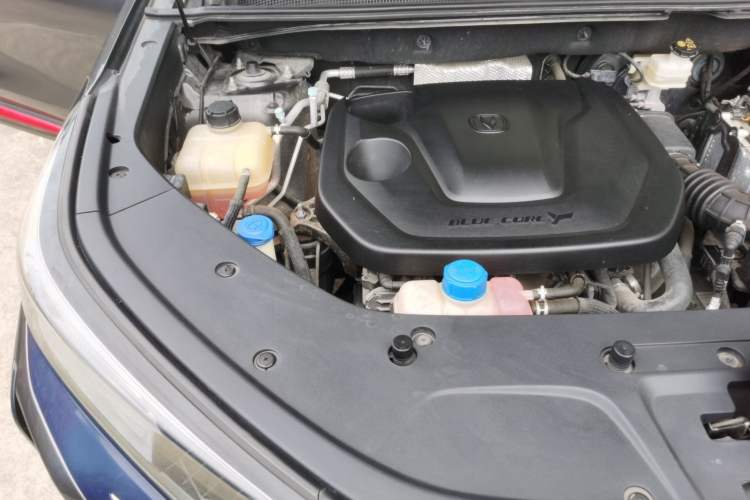 Used CHANGAN CS75 PLUS 2022 2nd Generation 1.5T Automatic Prestige Version Engine Bay Right