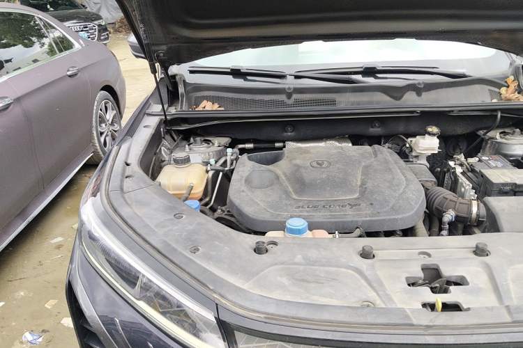 Used CHANGAN CS75 PLUS 2022 2nd Generation 1.5T Automatic Luxury Edition Engine Bay Right