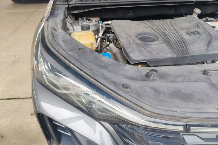 Used CHANGAN CS75 PLUS 2022 2.0T Automatic Pilot Version Engine Bay Right