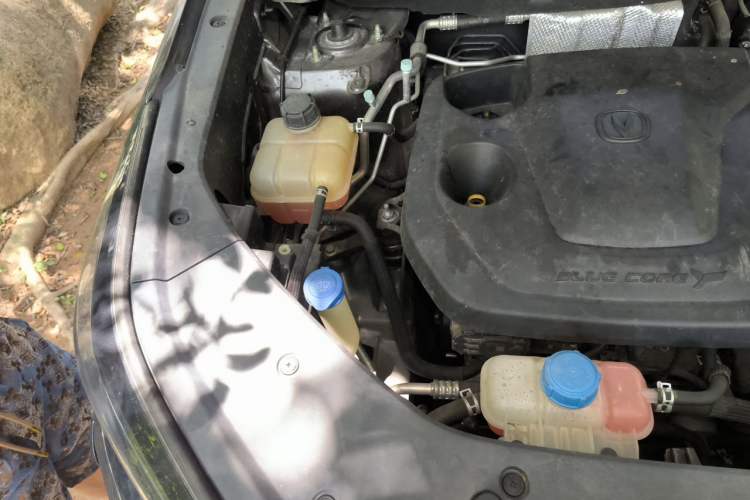 Used CHANGAN CS75 PLUS 2022 2nd Generation 1.5T Automatic Prestige Version Engine Bay Right