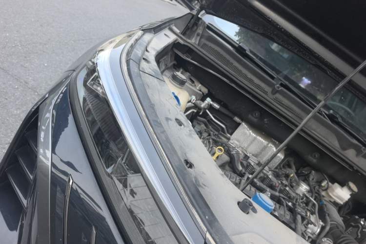 Used CHANGAN CS75 PLUS 2022 2nd Generation 1.5T Automatic Luxury Version Engine Bay Right