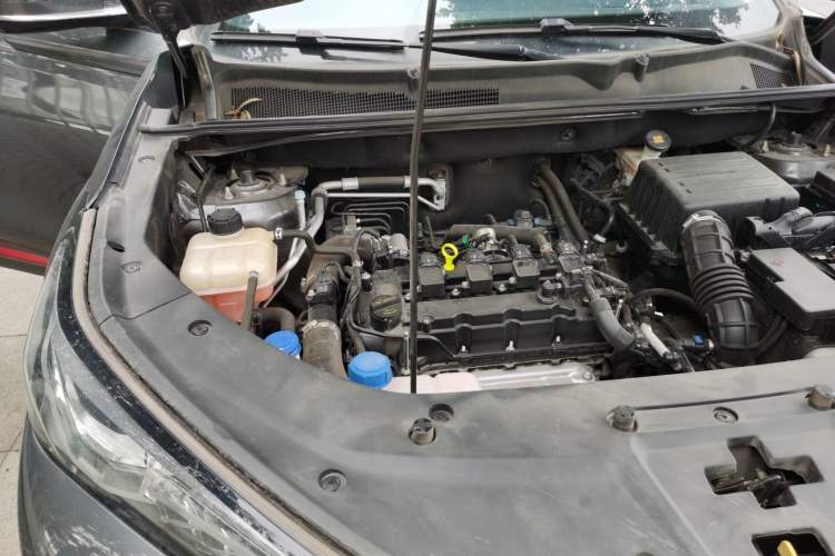 Used CHANGAN CS75 PLUS 2022 Classic Edition 1.5T Automatic Pioneer Model Engine Bay Right