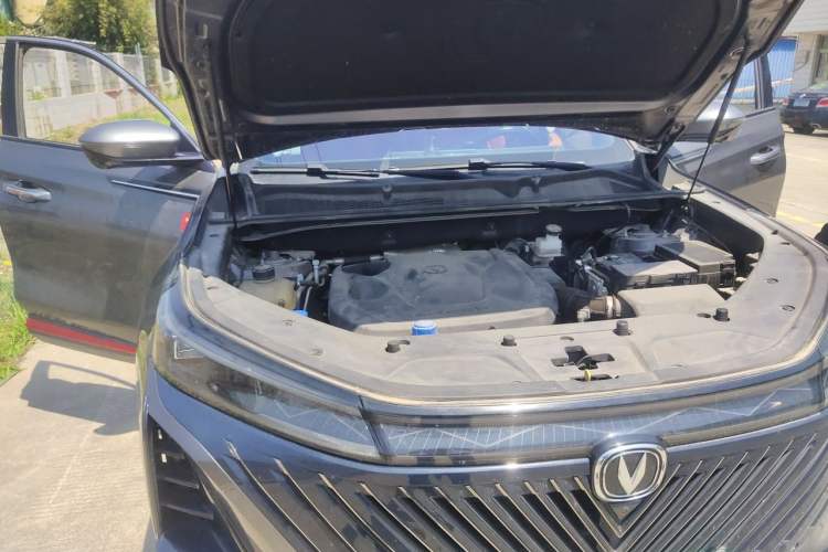 Used CHANGAN CS75 PLUS 2022 2nd Generation 1.5T Automatic Pilot Version Engine Bay Right