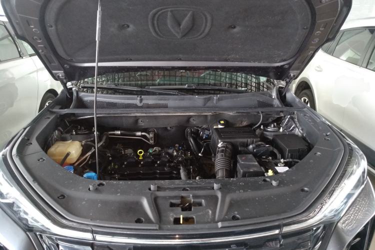 Used CHANGAN CS75 PLUS 2022 Classic Edition 1.5T Automatic Pioneer Model Engine Bay