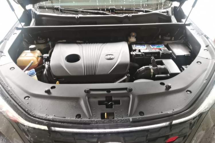 Used CHANGAN CS75 PLUS 2022 2.0T Automatic Pilot Version Engine Bay