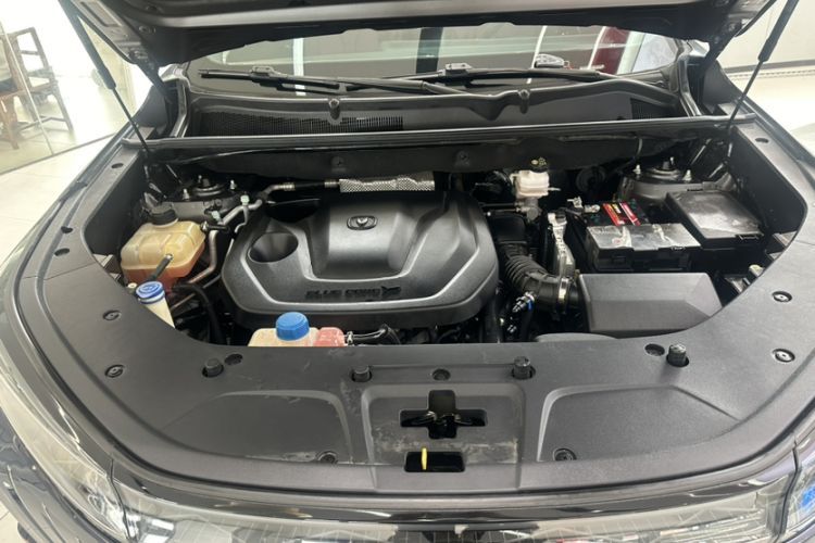 Used CHANGAN CS75 PLUS 2022 2nd Generation 1.5T Automatic Prestige Version Engine Bay