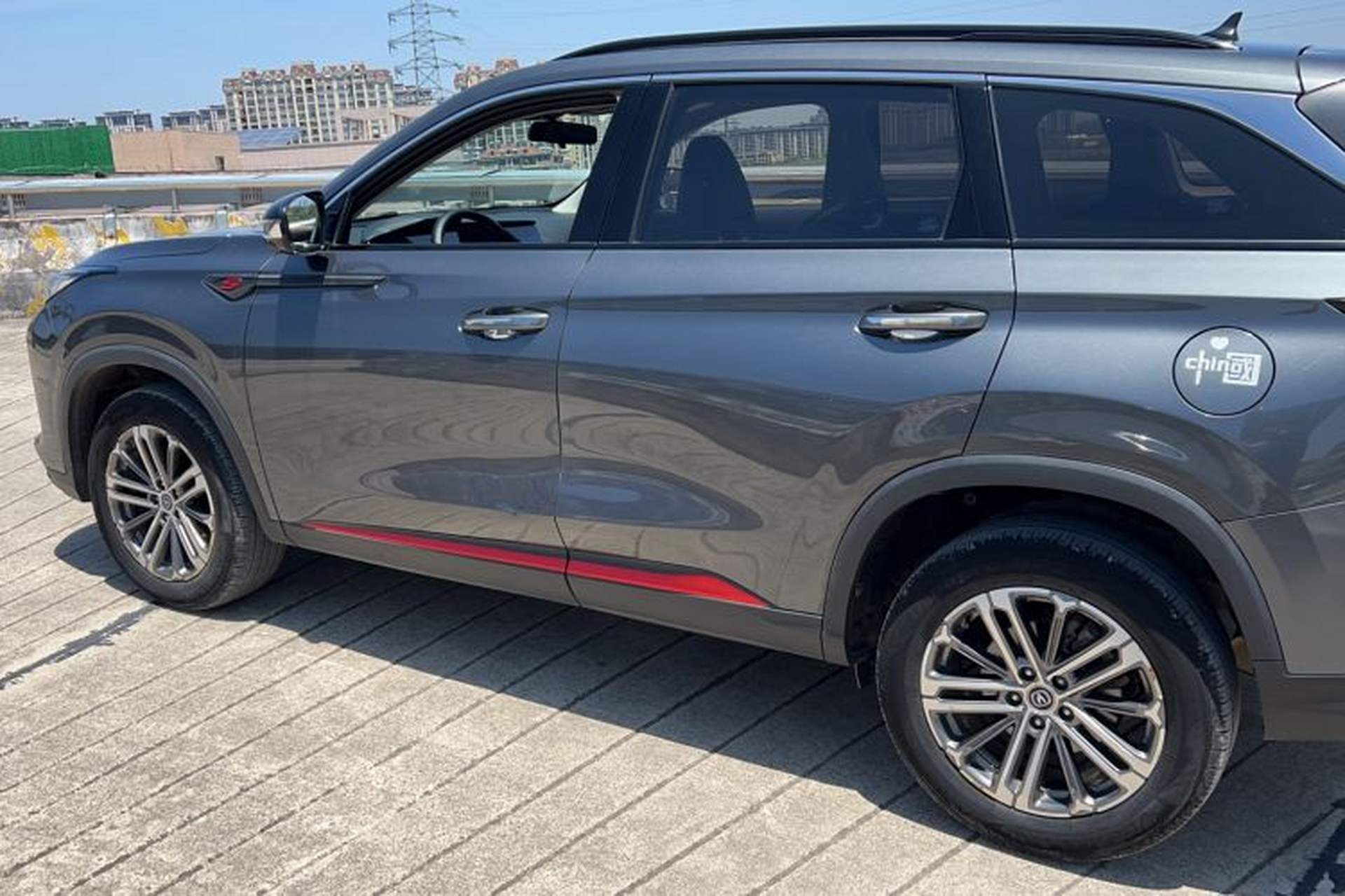 Used CHANGAN CS75 PLUS 2022 1.5T Automatic Luxury Model Exterior 2