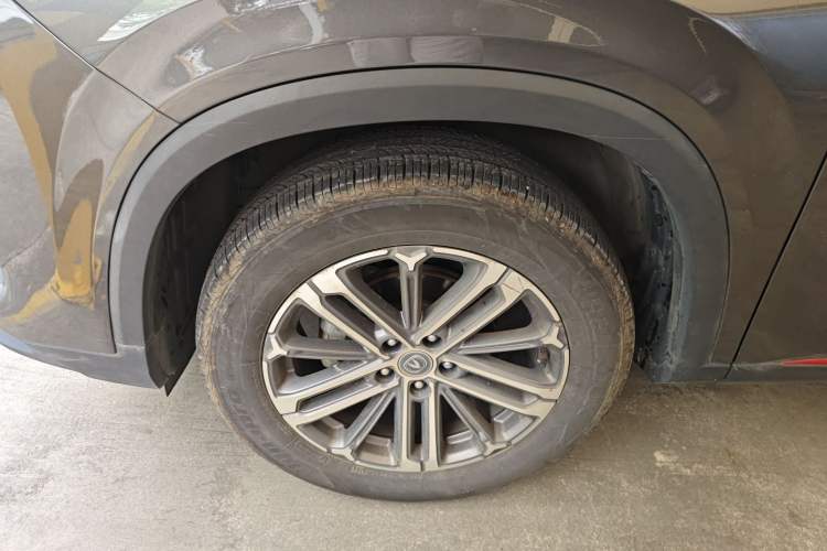 Used CHANGAN CS75 PLUS 2022 1.5T Automatic Luxury Model Exterior 2